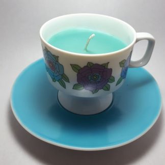 Mintgroene Kaars In Bloemenkopje