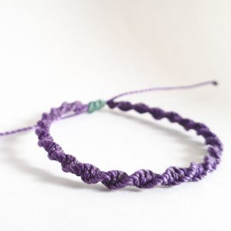 Gedraaid Paars Armbandje