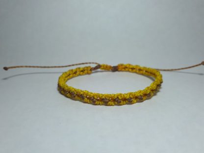 Geel, Lichtbruin Gedraaid Armbandje