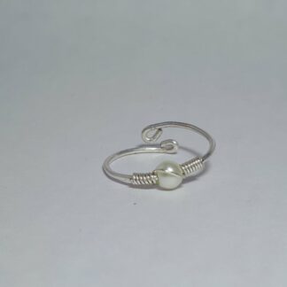 Simpele Ring Met Pareltje